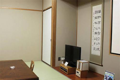 Hotel Verfort Hyuga Exterior foto